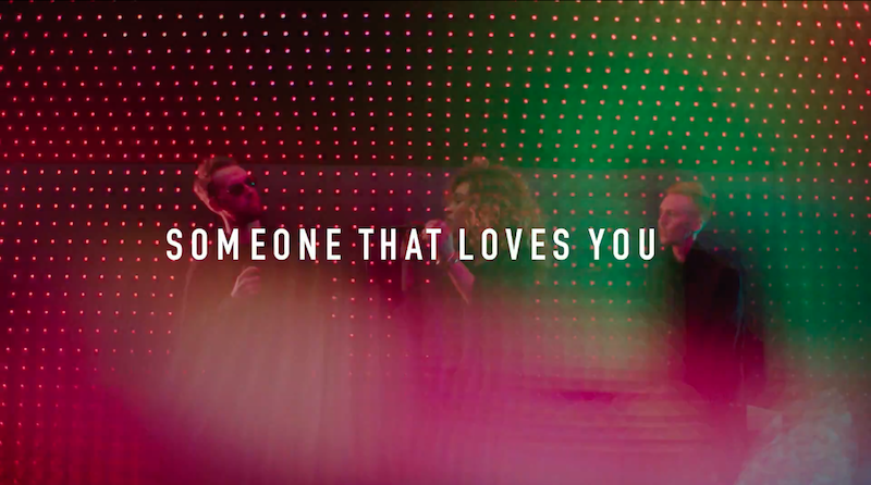 Honne & Izzy Bizu - Someone That Loves You