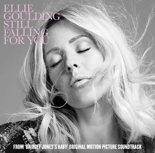 Ellie Goulding online il video di STILL FALLING FOR YOU