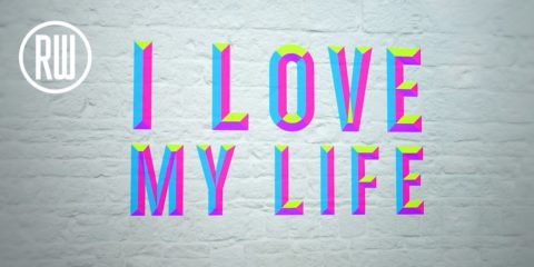 Il nuovo singolo di ROBBIE WILLIAMS, Love My Life