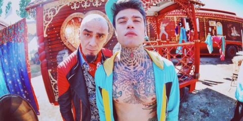 Fedez e J-Ax Sconosciuti da una vita