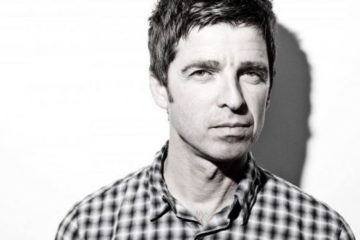 Noel Gallagher's High Flying Birds - Holy Mountain